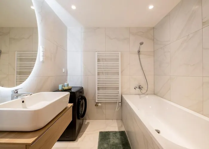 Myflat Coral 64 Premium Apartment *