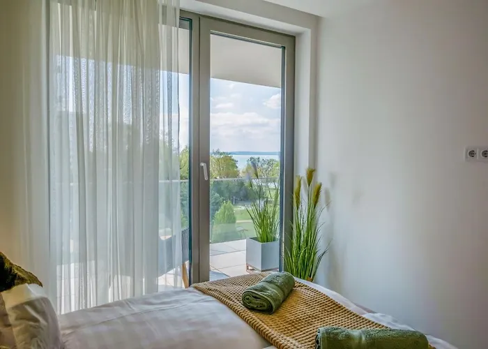 Myflat Coral 64 Premium Apartment Siofok